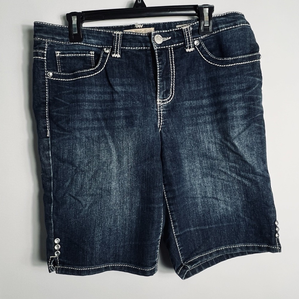 Nine West Vintage America Denim Bermuda Shorts Womens 10 Embroidered Rhinestone